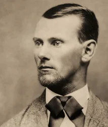 Retrato del forajido Jesse James (1847-1882), fotografía de gabinete