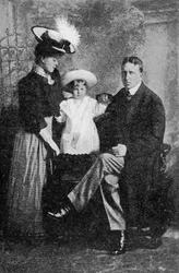 William Randolph Hearst y su familia, publicado en The Graphic, 27 de octubre de 1906