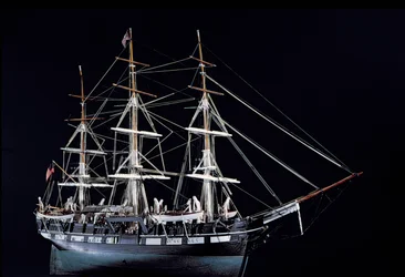 Modelo de un barco ballenero del siglo XVIII