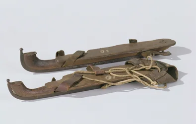 Par de patines de hielo, 1825-75