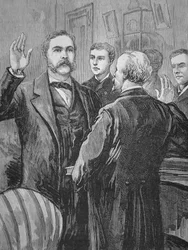 El Presidente Chester A. Arthur tomando el juramento de cargo tras la muerte de James Garfield el 20 de septiembre de 1881