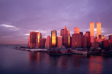 Vista hacia el Distrito Financiero a través del East River