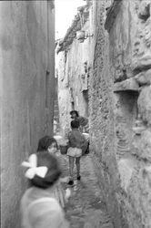 CROTONE - LAVADO EN LA CALLE