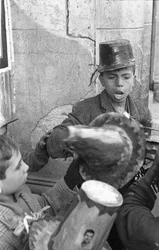 NIÑOS DE CROTONE EN CARNAVAL
