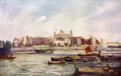 La Torre de Londres desde el otro lado del Támesis