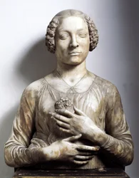 Mujer con un ramo de flores. Escultura de mármol de Andrea di Francesco di Cione, conocido como Verrocchio (1435-1488) 1475-1480 aprox. Altura 58 cm. Florencia, Museo Nazionale del Bargello
