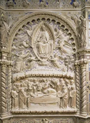 Tabernáculo, (detalle) mostrando la Muerte y Asunción de la Virgen, 1359