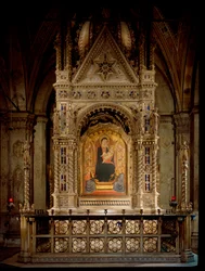 Virgen y Niño. Pintura sobre madera