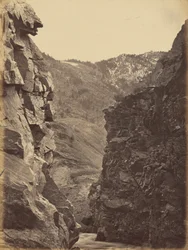 Lámina 40. Puerta del Diablo, Weber Canon,1869 (foto)