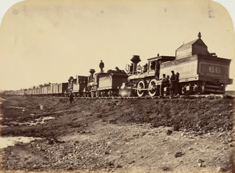 Placa 44. Tren de construcción del General Casement