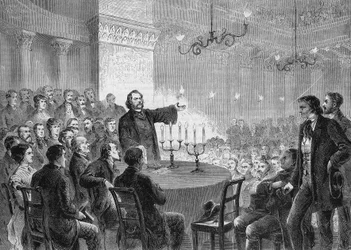 Conferencia del reformador Johannes (Jean) Ronge (1813-1887) en Viena en 1868. Fundó la Iglesia Cristiana Universal. Grabado de 1868. Colección privada.