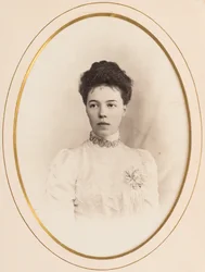 Gran Duquesa Olga Alexandrovna de Rusia (1882-1960), Anónimo. Foto de albúmina. Colección privada