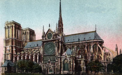 París: vista exterior de la Catedral de Notre Dame (Notre-Dame), lado sur. Arquitectura gótica. Fotografía de 1920 en “Álbum Artístico” de la ciudad de París. Colección privada.