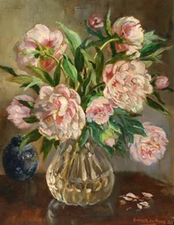 Peonías en un jarrón de cristal