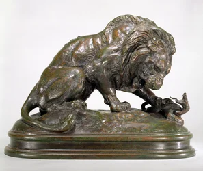 León y serpiente