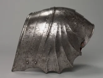 Hombrera gótica en forma de abanico, c.1485-1500