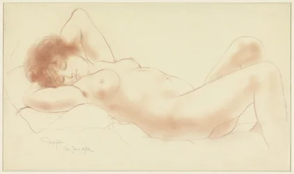 Mujer desnuda recostada, con los brazos bajo la cabeza