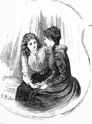 Hermanas intercambiando confidencias