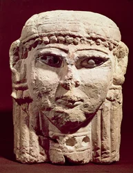 Cabeza de la diosa Ishtar, de Amán, Jordania