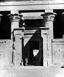 Templo de Edfu, Egipto, 1893