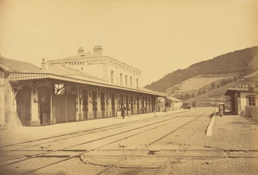Estación de Tarare, Vista tomada desde la vía
