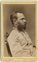 Retrato del Emperador Francisco José de Austria (1830-1916) y Rey de Hungría (1867-1916), de la casa de Habsburgo-Lorena. Fotografía del taller de Victor Angerer en Viena.