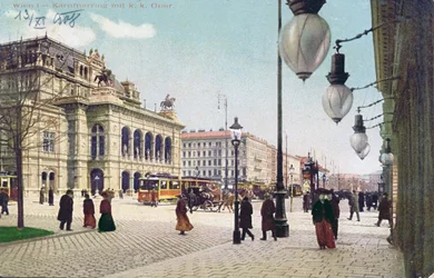 El Kaerntnerring y la Ópera Imperial y Real en Viena, 1908