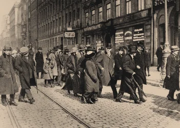 Lenin en Estocolmo con Ture Nerman y Carl Lindhagen el 13 de abril de 1917, 1917