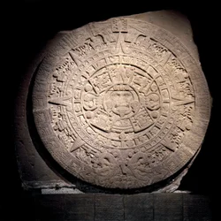 Civilización precolombina: el calendario azteca (Piedra del Sol)