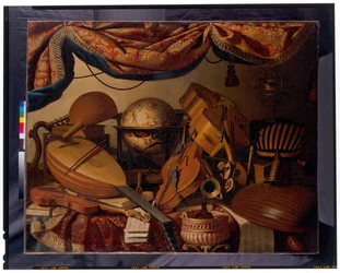 Bodegón con instrumentos musicales
