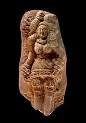 Placa moldeada de una Yakshi, Tamluk, c.200 a.C.