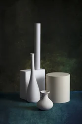 Elegantes jarrones geométricos