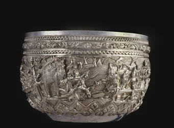 Cuenco con escenas cortesanas, finales del siglo XIX