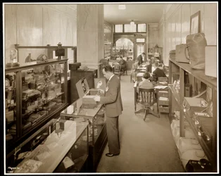 Servicio En Ruta, Inc., en el Hotel Savoy Plaza, Calle 59 y Quinta Avenida, Nueva York, 1928