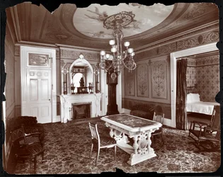 Sala de estar privada en el Hotel Hoffman House, 1907