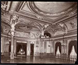 El salón de baile en el Hotel Savoy, c.1895-96