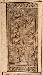 (Detalle) de la Anunciación, de la silla del Obispo Maximiano (madera incrustada y marfil)