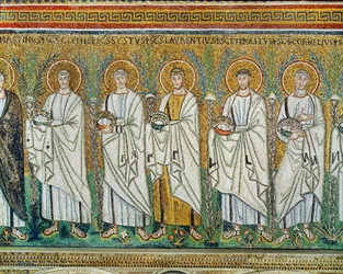 Procesión de los mártires San Clemente, Sixto, Lorenzo, Hipólito, Cornelio, todos portando coronas -símbolo de los mártires, siglo VI (mosaico)