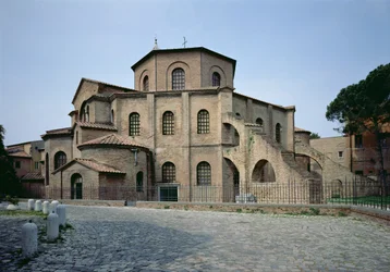 Fachada trasera de la iglesia, c.547 d.C.