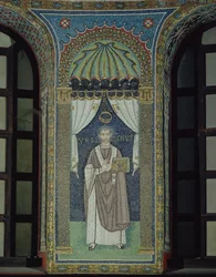 Ursicino, un obispo de Rávena (mosaico)