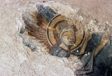 Ángel, fresco en la iglesia bizantina de Agios Georgios, Apodoulou, Creta, Grecia