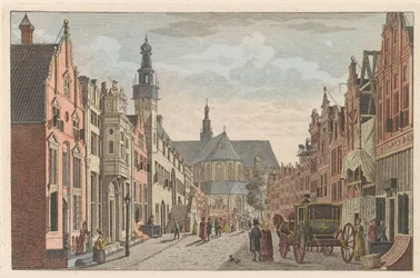 Langestraat en Alkmaar, hacia 1790 Langestraat, Ayuntamiento y Grote Kerk en Alkmaar / Rue longue - Hotel de Ville - et grande Eglise à Alkmaar (título sobre objeto)