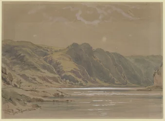 Vista del Rin con altas riberas boscosas