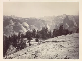 Las Cúpulas, desde las Cúpulas del Centinela, Yosemite, c. 1865-1866
