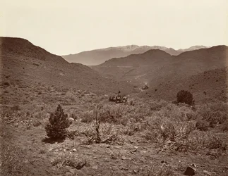 Camino del túnel Sutro a Virginia City, 1875, impreso ca. 1876