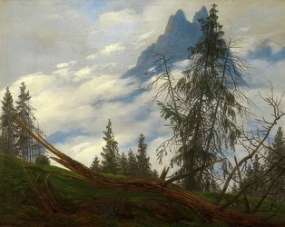 Cima de la montaña con nubes pasajeras