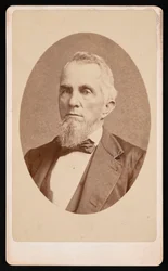 Retrato de John Cummings