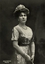 Retrato de Victoria Eugenia Julia Reina de España ( 1887