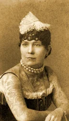 Retrato de Nora Hildebrandt, hacia 1895