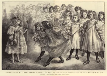 Celebración del Primero de Mayo, homenaje a la Reina al concluir la danza del mayo